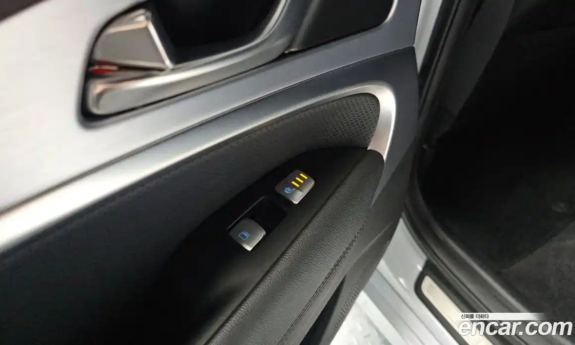 Genesis G70 2018 2.2 Автомат в Москве № 129235, фото 10