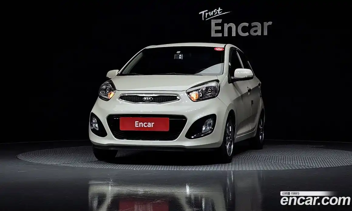 Kia Morning 2015 1.0 Автомат в Москве № 131419, фото 6