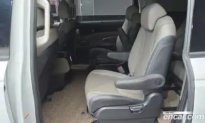 Kia Canival 2024 3.5 Автомат в Москве № 132021, миниатюра 11