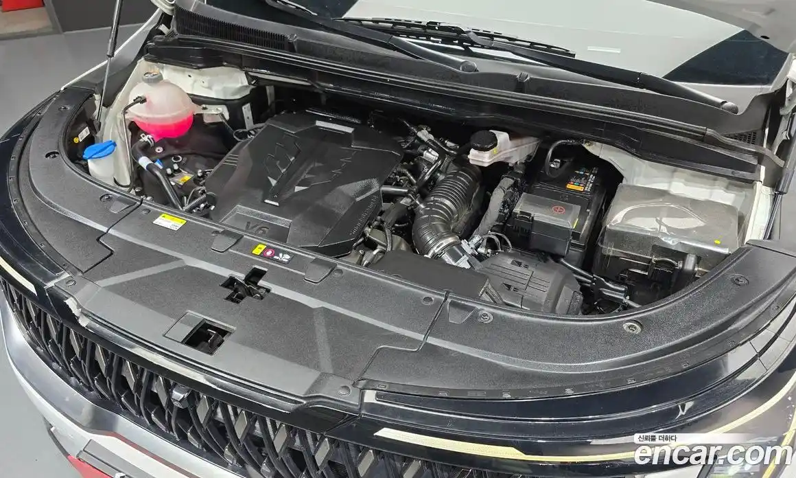 Kia Canival 2024 3.5 Автомат в Москве № 132021, фото 4