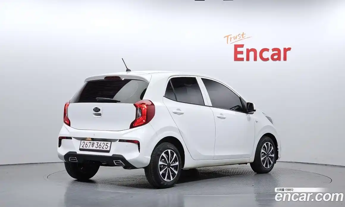 Kia Morning 2021 1.0 Автомат в Москве № 133414, фото 15