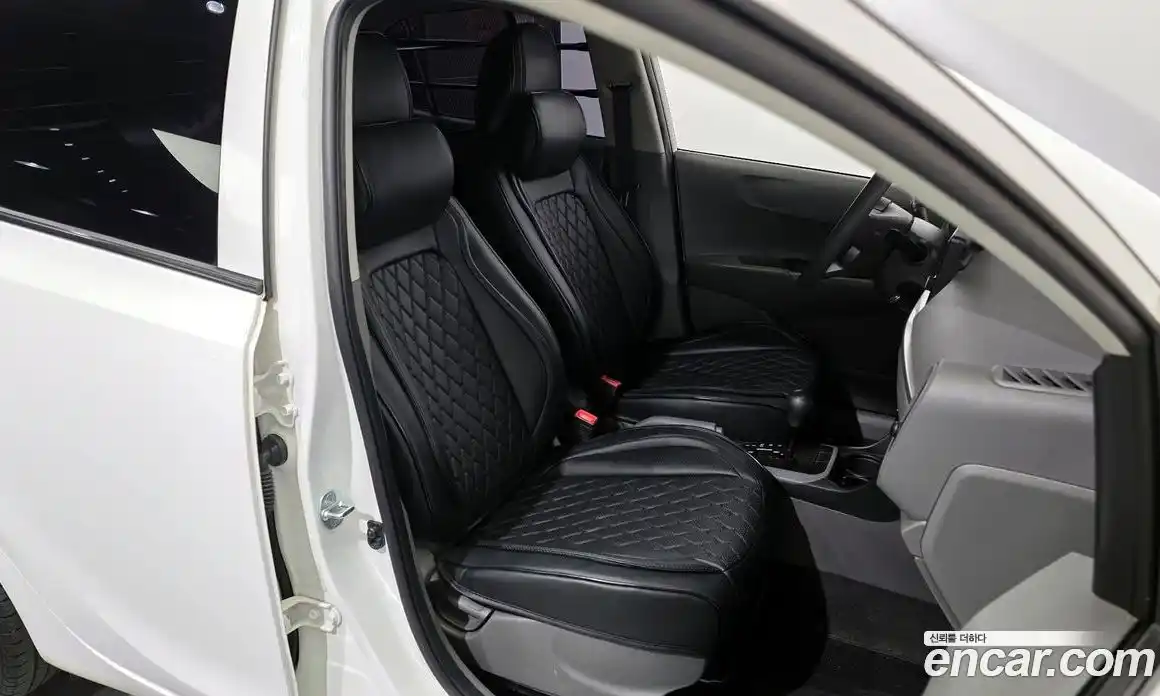 Kia Morning 2021 1.0 Автомат в Москве № 133414, фото 16