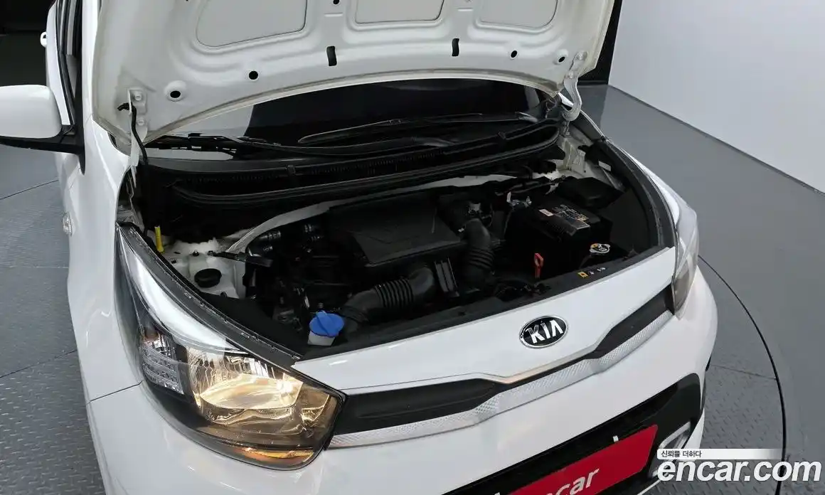 Kia Morning 2021 1.0 Автомат в Москве № 133414, фото 19