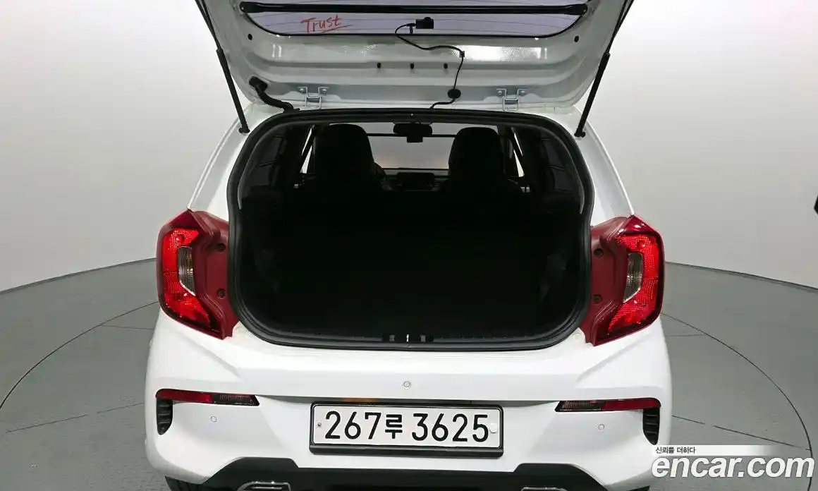 Kia Morning 2021 1.0 Автомат в Москве № 133414, фото 8