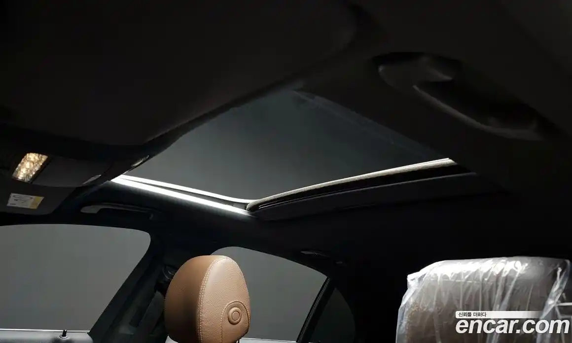 Mercedes-Benz E-Class 2021 2.0 Автомат в Москве № 135148, фото 18