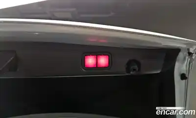 Mercedes-Benz E-Class 2021 2.0 Автомат в Москве № 135148, миниатюра 4