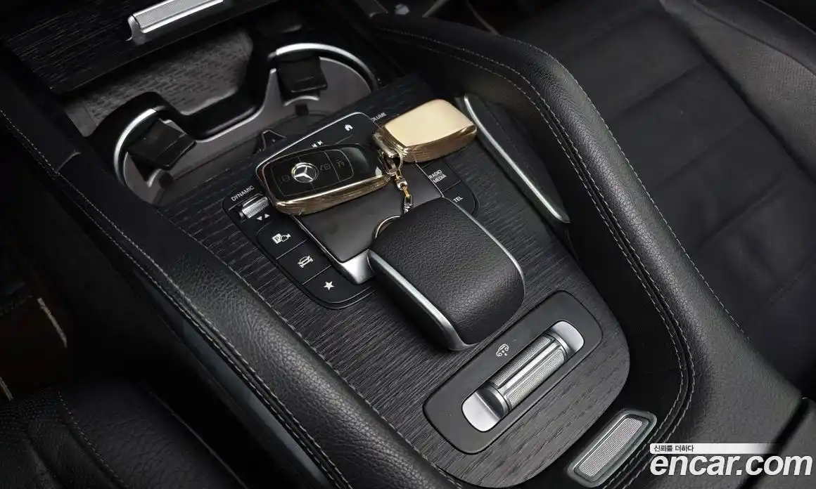 Mercedes-Benz GLE-Class 2024 3.0 Автомат в Москве № 136138, фото 16