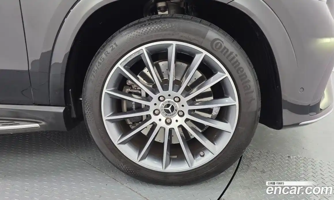 Mercedes-Benz GLE-Class 2024 3.0 Автомат в Москве № 136138, фото 6