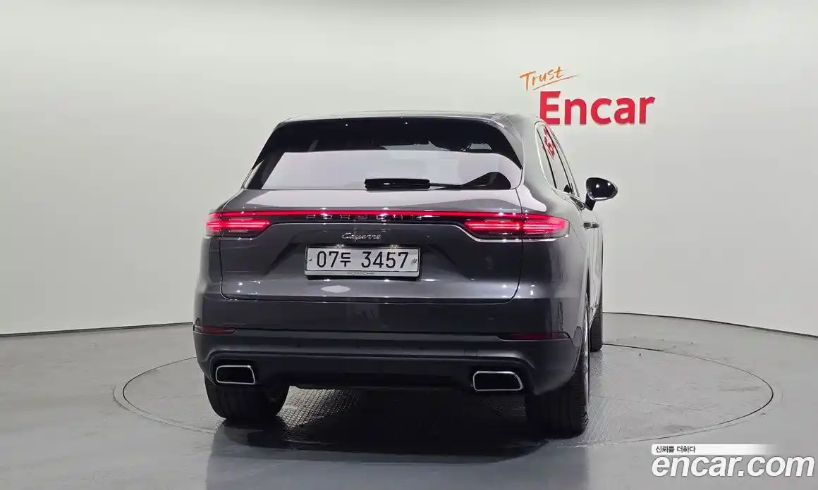 Porsche Cayenne 2019 3.0 Автомат в Москве № 136719, фото 4