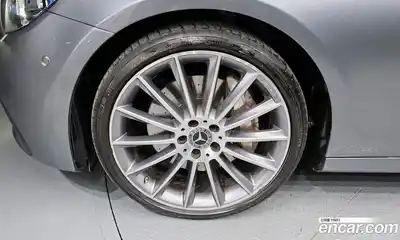 Mercedes-Benz E-Class 2021 2.0 Автомат в Москве № 138342, миниатюра 4