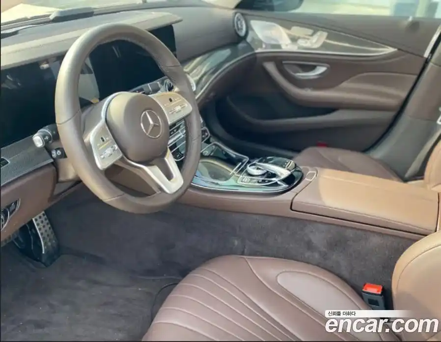 Mercedes-Benz CLS-Class 2020 1.9 Автомат в Москве № 142110, фото 4