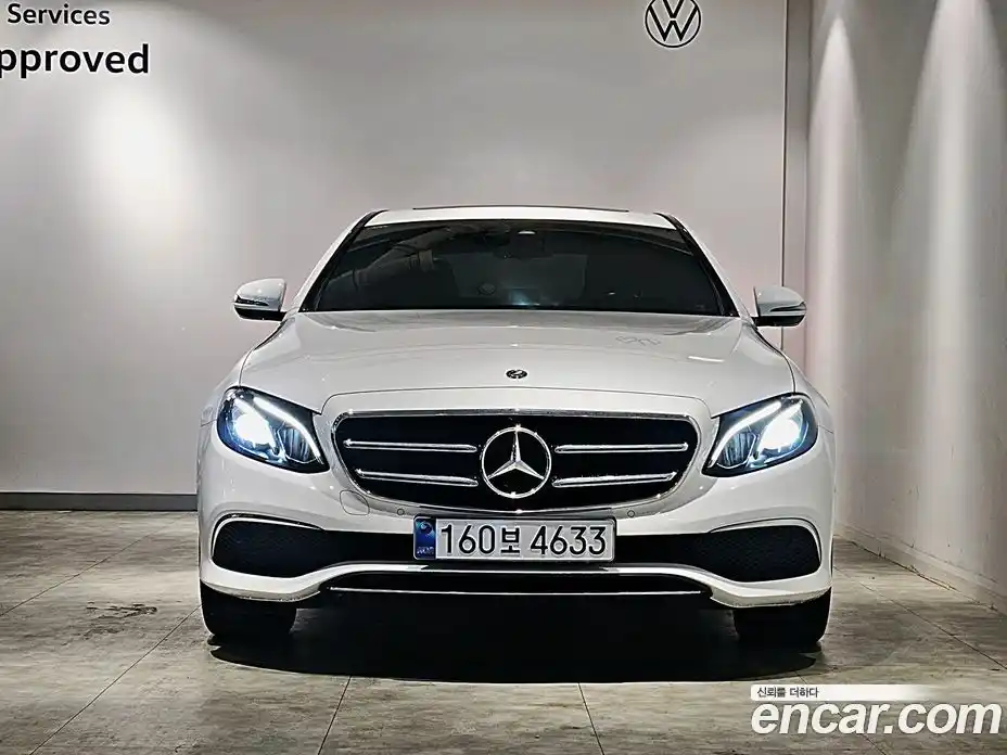 Mercedes-Benz E-Class 2020 2.0 Автомат в Москве № 142398, фото 3