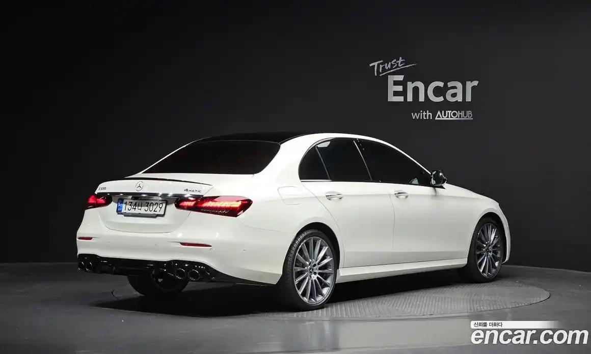 Mercedes-Benz E-Class 2021 2.0 Автомат в Москве № 143503, фото 14