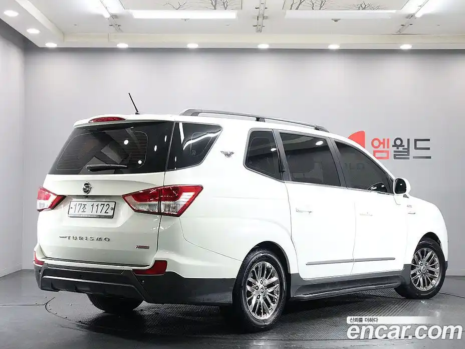 SsangYong Korando 2015 2.0 Автомат в Москве № 147073, фото 3