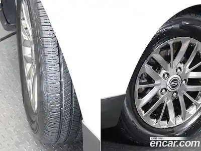 SsangYong Korando 2015 2.0 Автомат в Москве № 147073, миниатюра 5