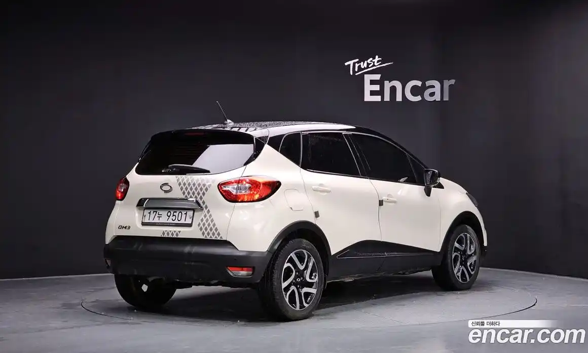 Renault QM3 2014 1.5 Автомат в Москве № 148466, фото 11