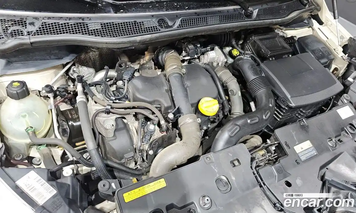 Renault QM3 2014 1.5 Автомат в Москве № 148466, фото 17