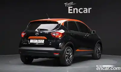 Renault QM3 2015 1.5 Автомат в Москве № 149952, миниатюра 2