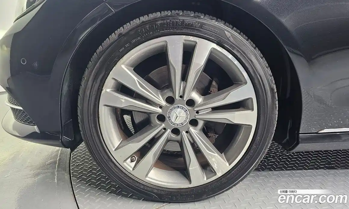 Mercedes-Benz E-Class 2015 3.5 Автомат в Москве № 152771, фото 16