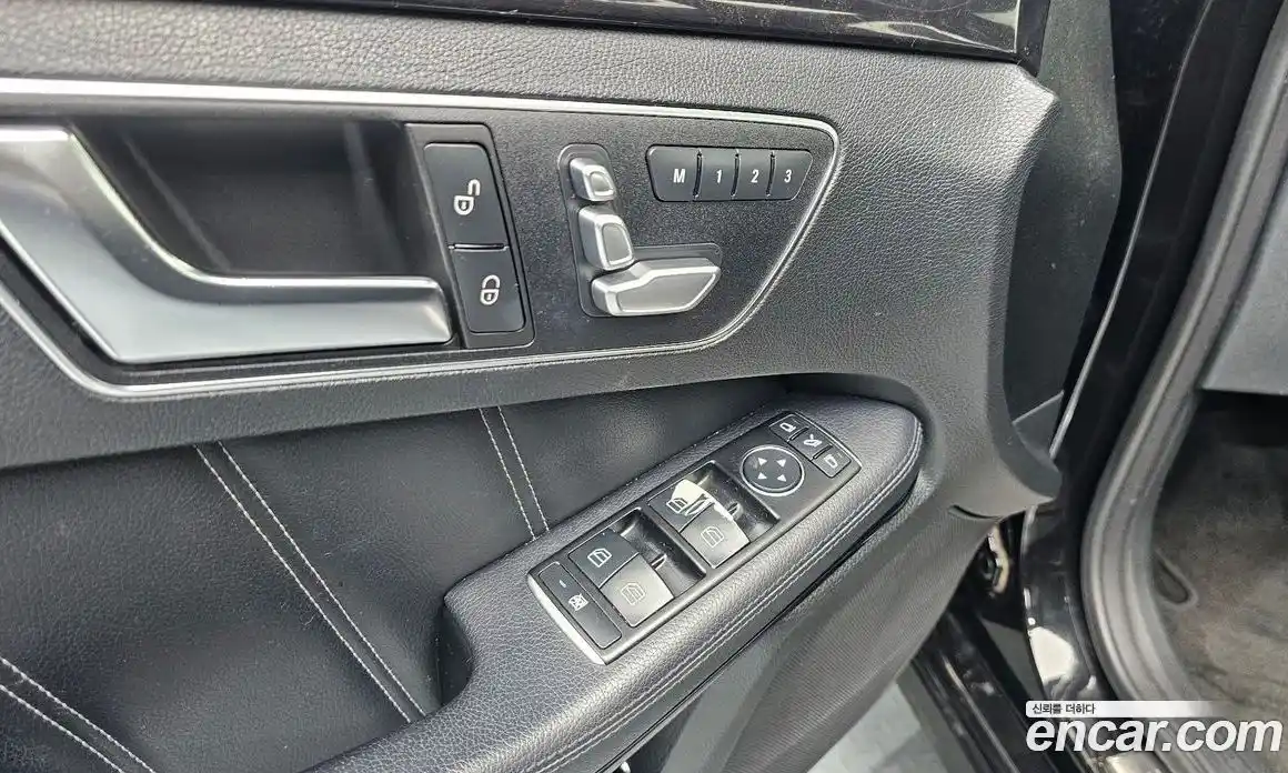 Mercedes-Benz E-Class 2015 3.5 Автомат в Москве № 152771, фото 8