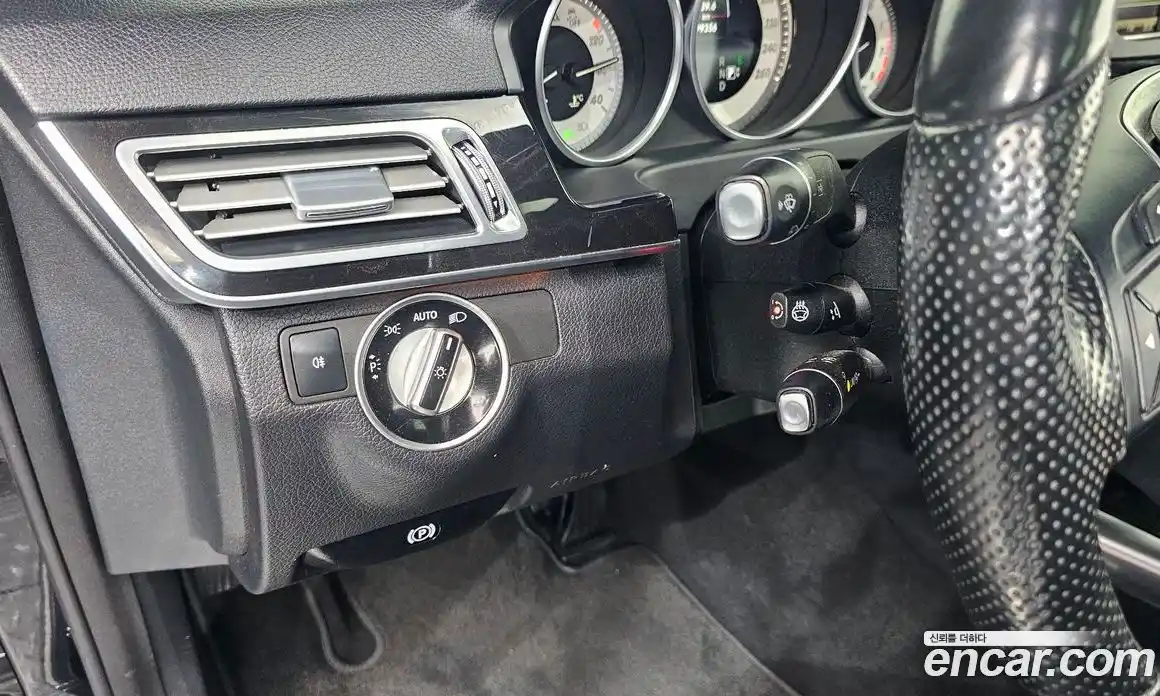 Mercedes-Benz E-Class 2015 3.5 Автомат в Москве № 152771, фото 9