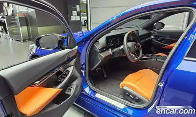 BMW M5 2026 4.4 Автомат в Москве № 153357, миниатюра 6