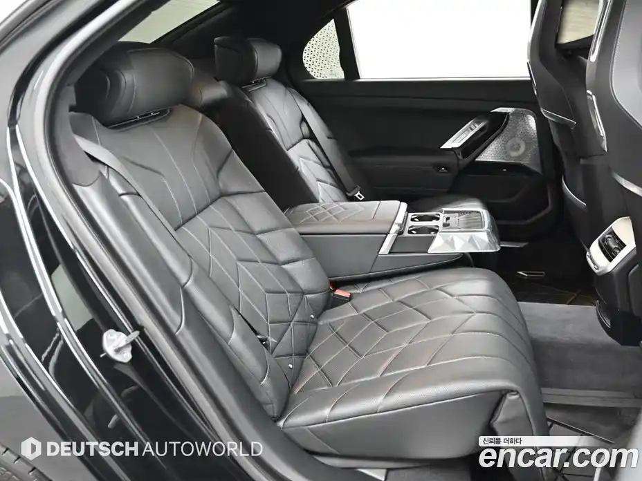 BMW 7-Series 2024 3.0 Автомат в Москве № 154184, фото 12