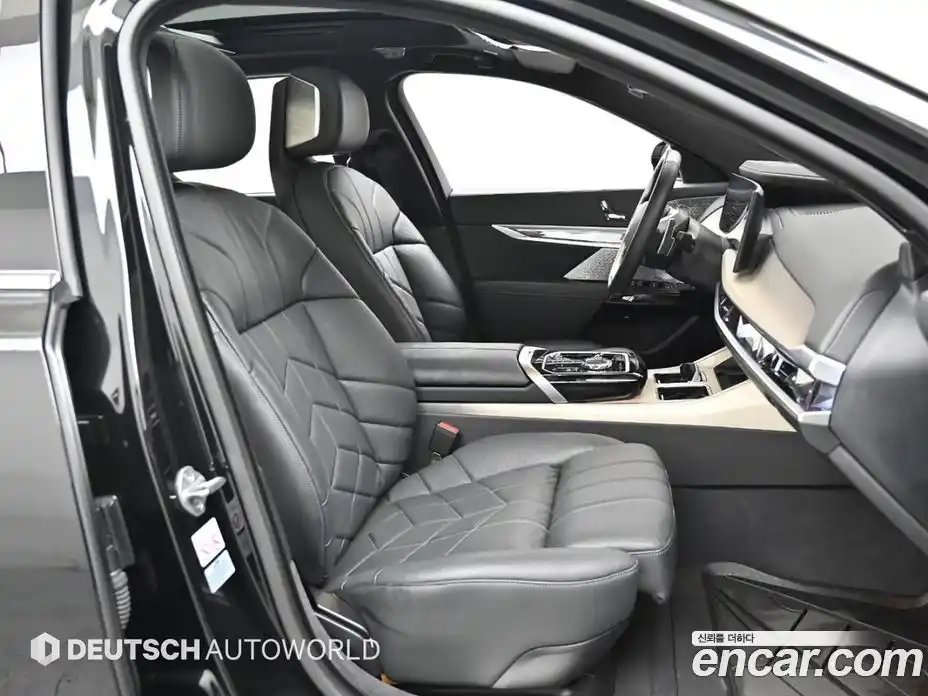 BMW 7-Series 2024 3.0 Автомат в Москве № 154184, фото 10