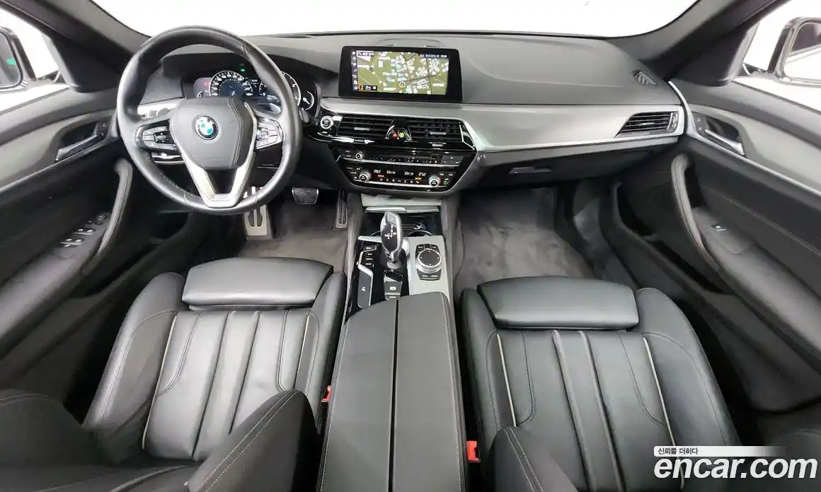BMW 5-Series 2018 2.0 Автомат в Москве № 156869, фото 12