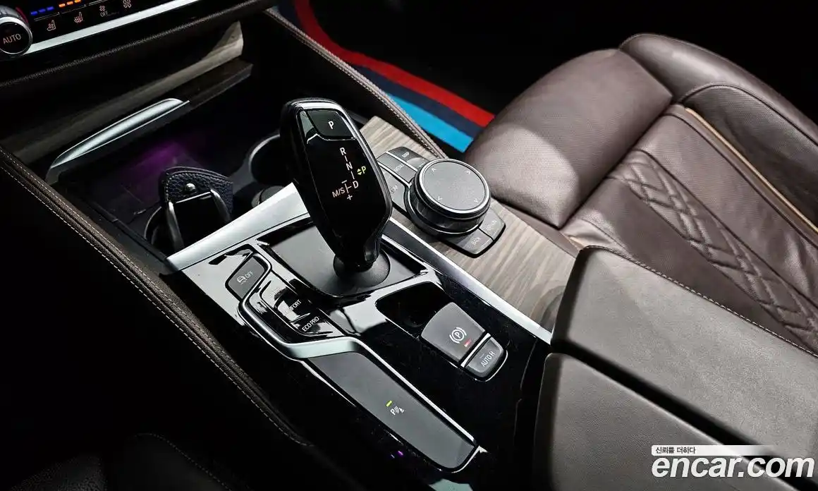 BMW 5-Series 2018 2.0 Автомат в Москве № 159529, фото 9