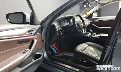 BMW 5-Series 2018 2.0 Автомат в Москве № 159529, миниатюра 10