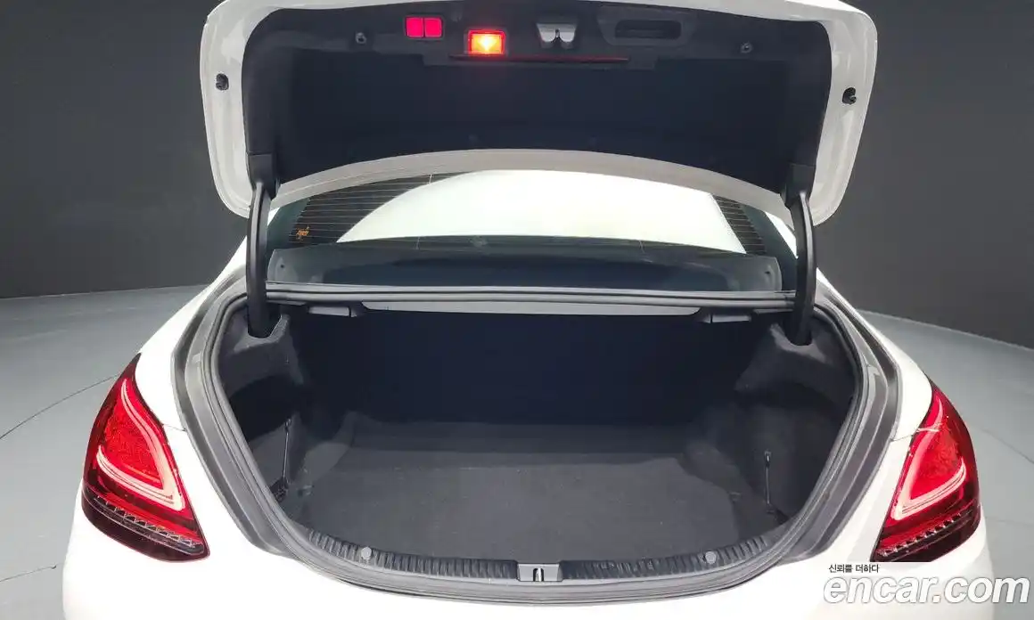 Mercedes-Benz C-Class 2019 3.0 Автомат в Москве № 159942, фото 20