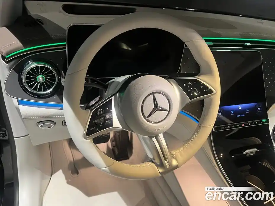 Mercedes-Benz EQE 2024 0.3 Автомат в Москве № 160205, фото 10