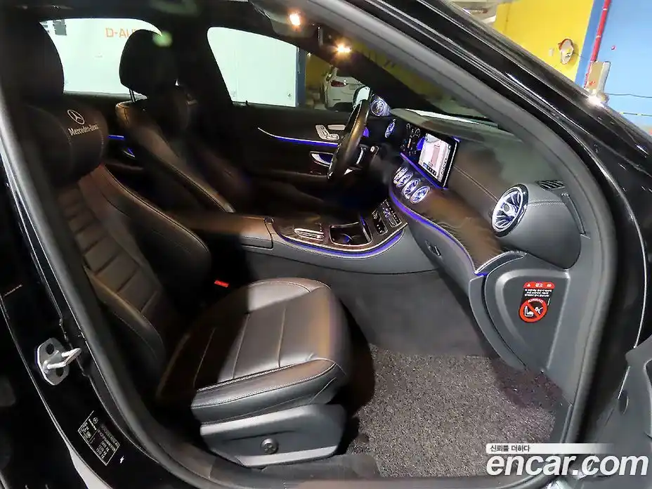 Mercedes-Benz E-Class 2021 1.9 Автомат в Москве № 160756, фото 11