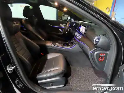 Mercedes-Benz E-Class 2021 1.9 Автомат в Москве № 160756, миниатюра 11