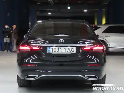 Mercedes-Benz E-Class 2021 1.9 Автомат в Москве № 160756, миниатюра 4