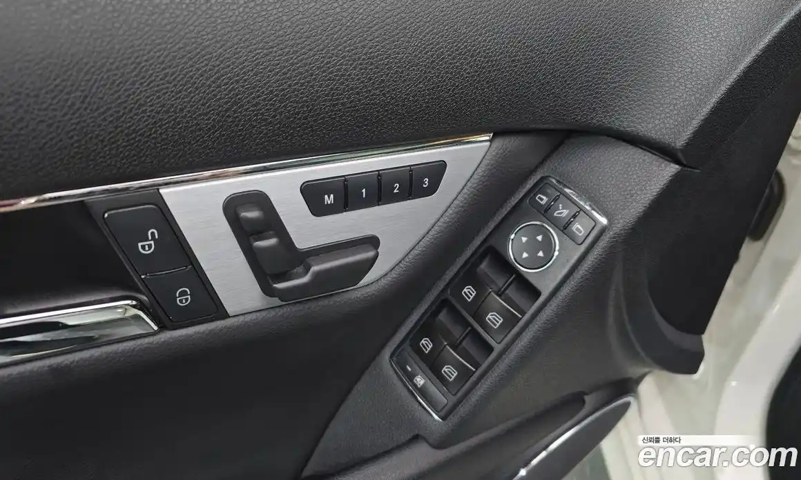 Mercedes-Benz C-Class 2010 1.8 Автомат в Москве № 161282, фото 12