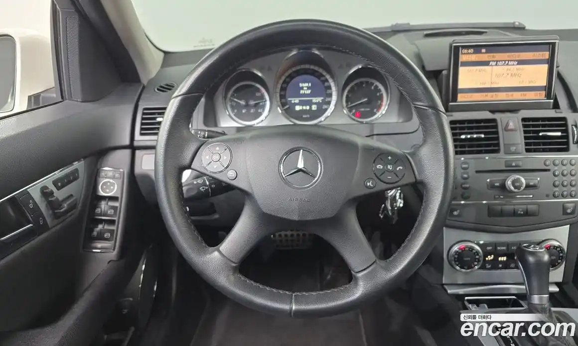 Mercedes-Benz C-Class 2010 1.8 Автомат в Москве № 161282, фото 16