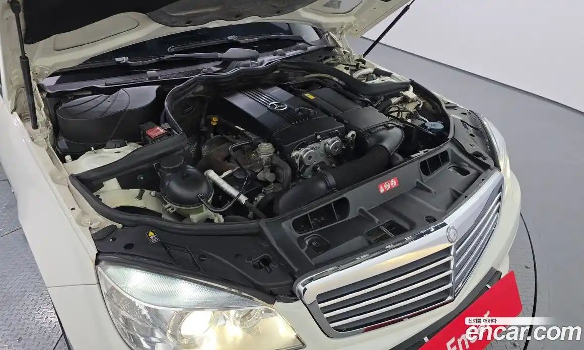 Mercedes-Benz C-Class 2010 1.8 Автомат в Москве № 161282, фото 18