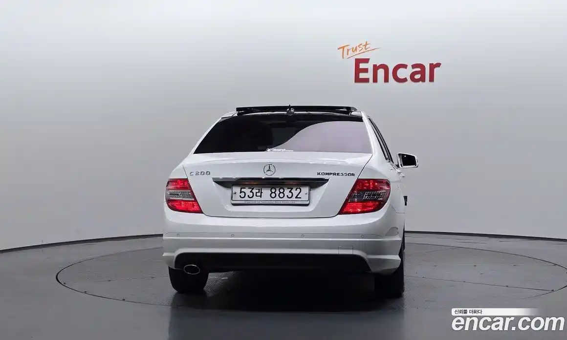 Mercedes-Benz C-Class 2010 1.8 Автомат в Москве № 161282, фото 19