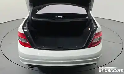 Mercedes-Benz C-Class 2010 1.8 Автомат в Москве № 161282, миниатюра 7