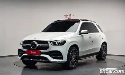 Mercedes-Benz GLE-Class 2023 3.0 Автомат в Москве № 161393, миниатюра 3