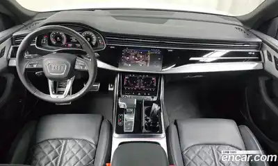 Audi Q8 2023 3.0 Автомат в Москве № 162352, миниатюра 3