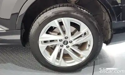 Audi Q7 2021 3.0 Автомат в Москве № 162994, миниатюра 5