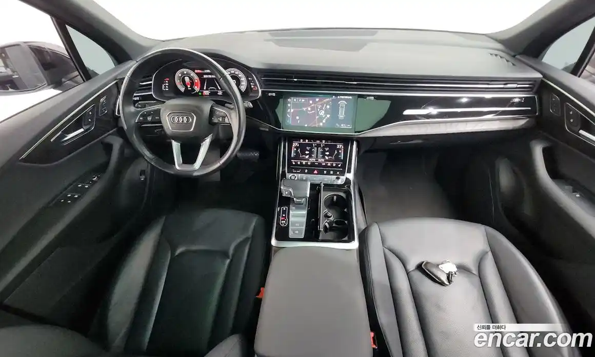 Audi Q7 2021 3.0 Автомат в Москве № 162994, фото 7