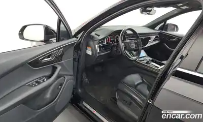 Audi Q7 2021 3.0 Автомат в Москве № 162994, миниатюра 10