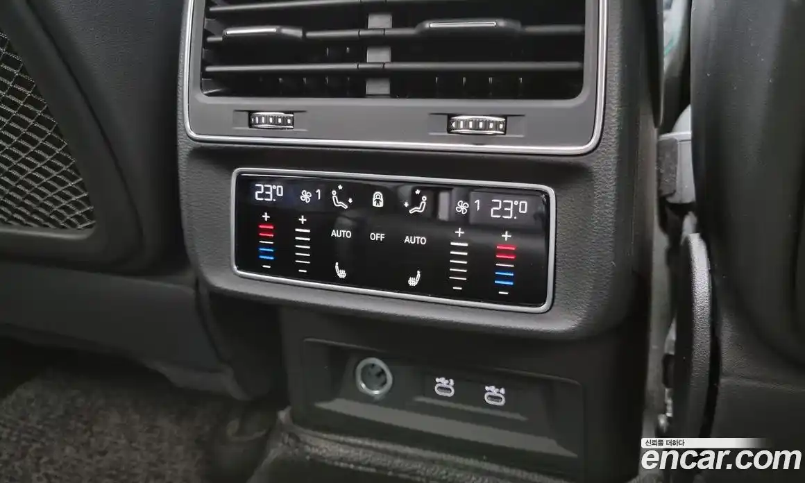 Audi Q7 2021 3.0 Автомат в Москве № 163356, фото 19