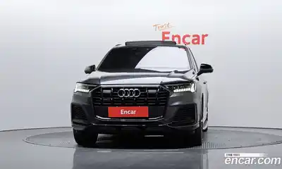 Audi Q7 2021 3.0 Автомат в Москве № 163356, миниатюра 3