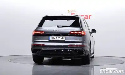Audi Q7 2021 3.0 Автомат в Москве № 163356, миниатюра 4