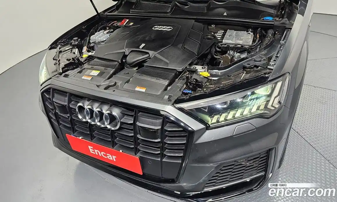 Audi Q7 2021 3.0 Автомат в Москве № 163356, фото 6